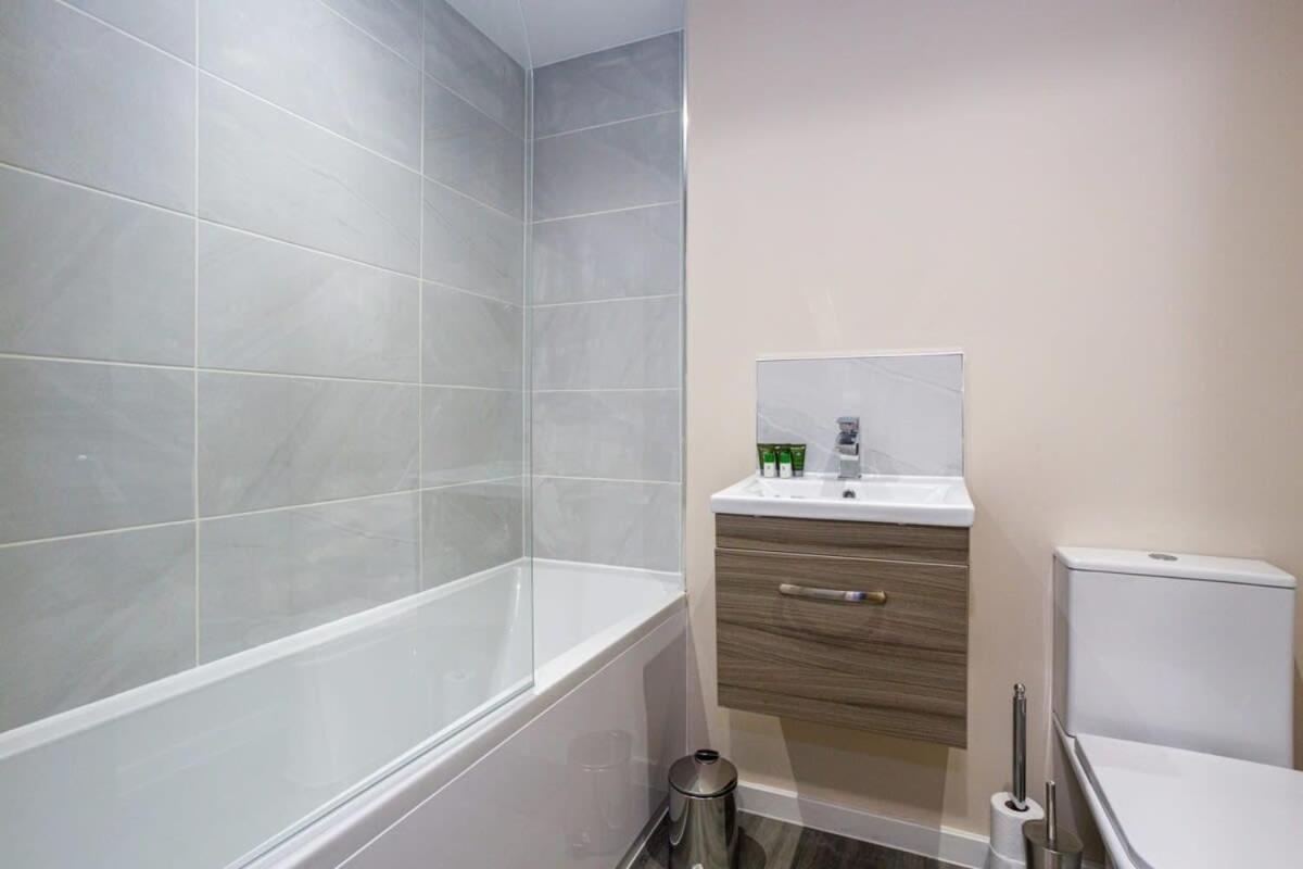 Stylish And Modern 1 Bedroom Apartment Manchester Eksteriør billede